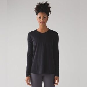 Lululemon Acadia Long Sleeve top size 8